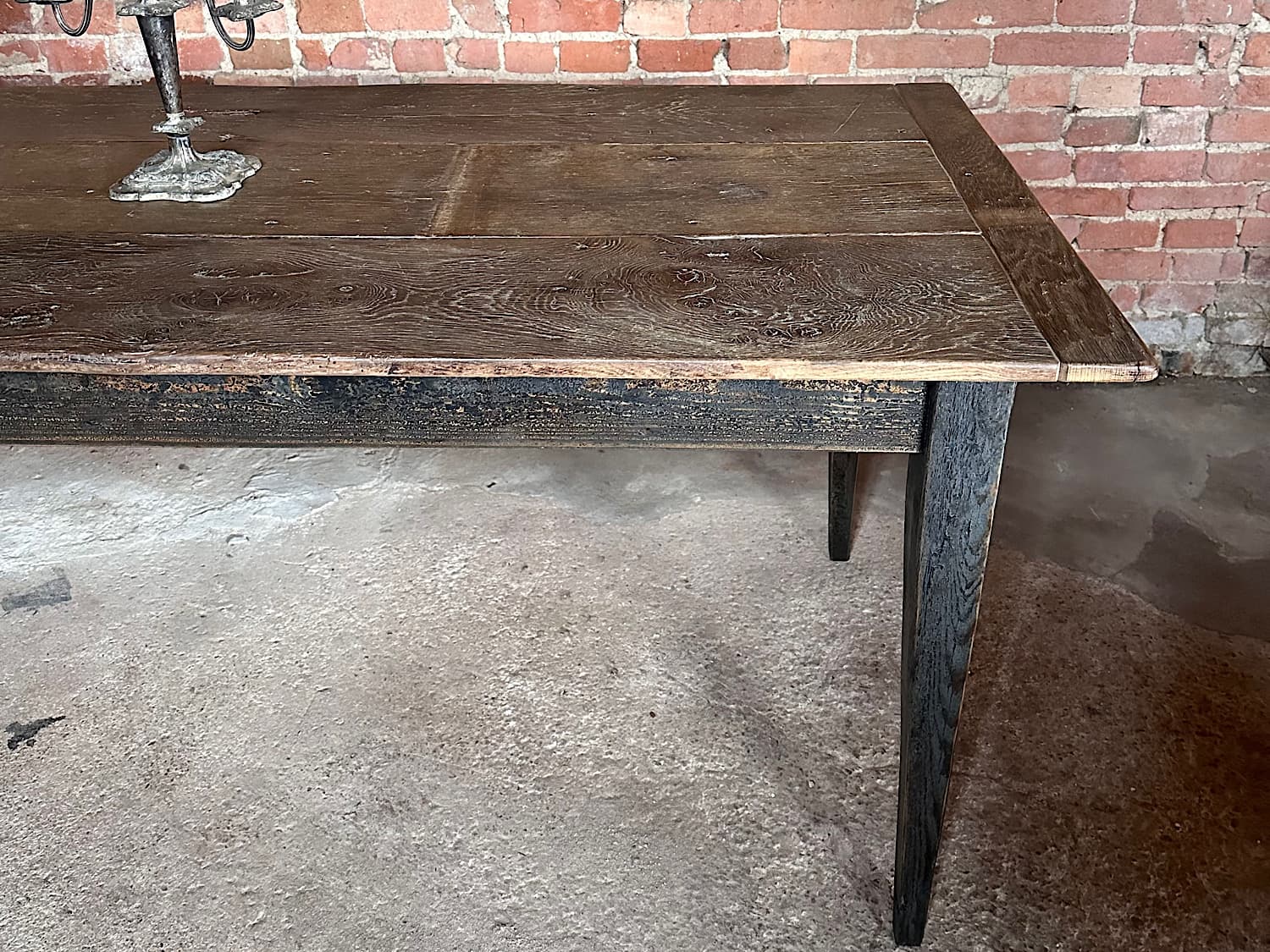 Period Oak Dining Table with Square Tapering Legs